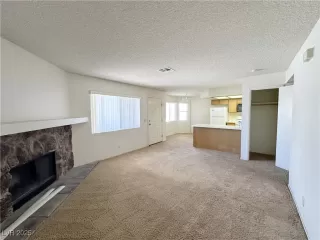 Photo #4: 2681830 Listing 