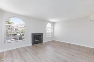 Photo #5: 2681876 Listing 