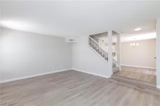 Photo #6: 2681876 Listing 