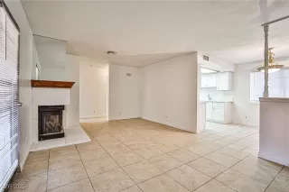 Photo #6: 2681906 Listing 