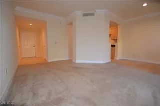 Photo #1: 2681998 Listing 