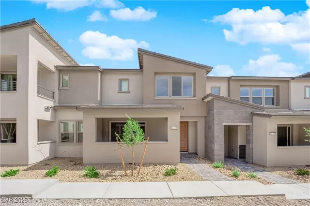 MLS: 2682021 Condo For Sale