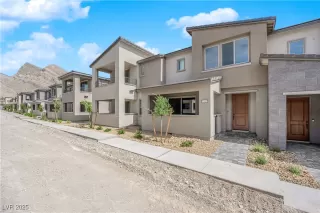 Photo #1: 2682021 Listing