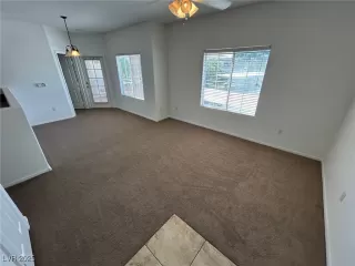 Photo #1: 2682059 Listing 