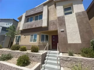 Photo #1: 2682072 Listing 