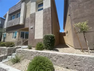 Photo #2: 2682072 Listing 