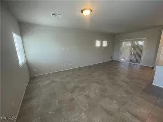 Photo #4: 2682072 Listing 