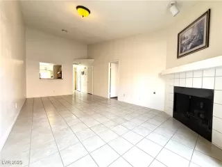 Photo #3: 2682096 Listing 