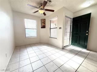 Photo #4: 2682096 Listing 