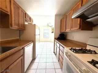 Photo #6: 2682096 Listing 