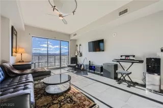 Photo #3: 2682102 Listing 