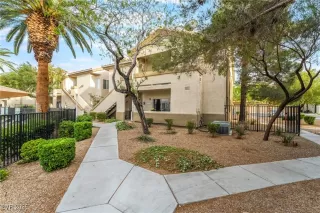 Photo #1: 2682115 Listing 