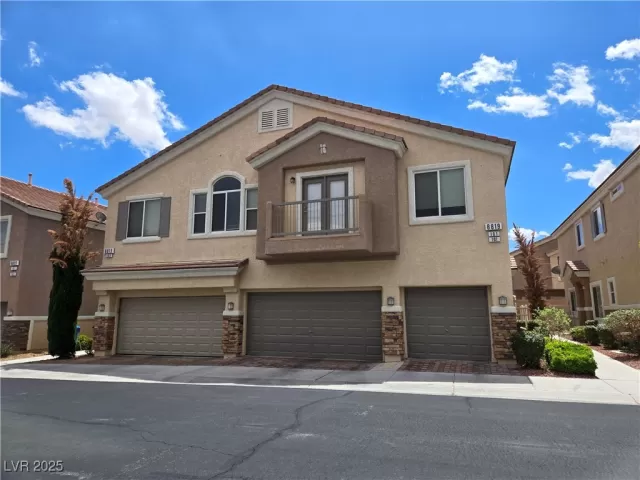 MLS: 2682123 Condo For Sale
