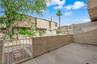 Photo #4: 2682150 Listing 