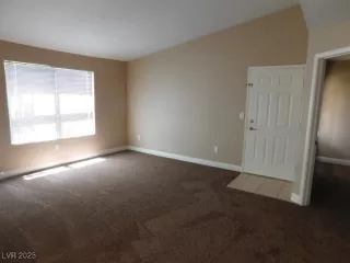 Photo #2: 2682151 Listing 