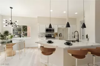 Photo #2: 2682164 Listing