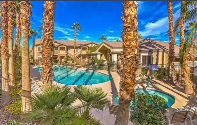 MLS: 2682167 Condo For Sale