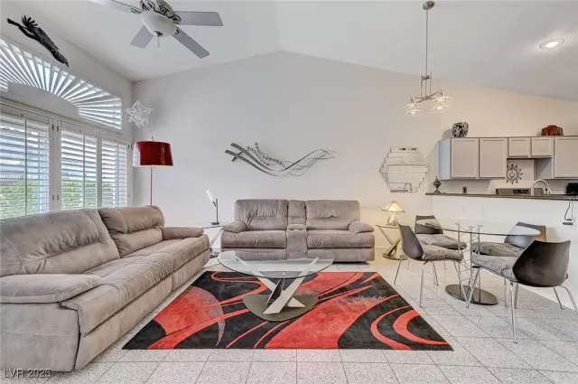 MLS: 2682197 Condo For Sale