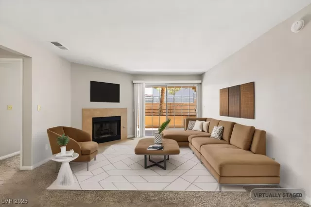 MLS: 2682276 Condo For Sale