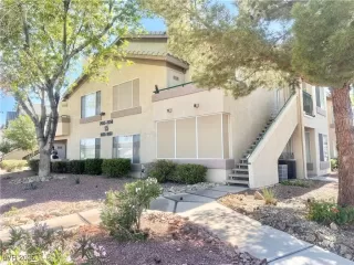 Photo #1: 2682426 Listing