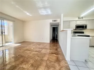 Photo #3: 2682426 Listing