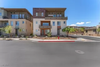 Photo #4: 2682438 Listing 