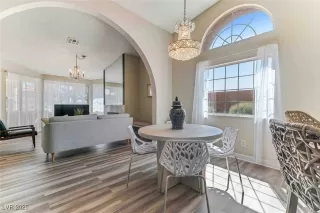 Photo #5: 2682441 Listing 