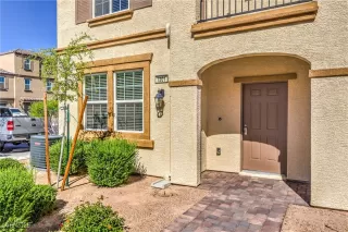 Photo #1: 2682443 Listing 