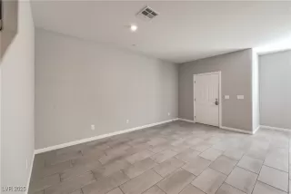 Photo #5: 2682443 Listing 