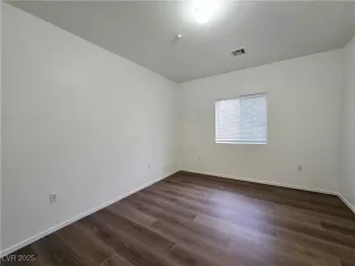 Photo #2: 2682476 Listing 