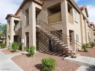 Photo #2: 2682478 Listing