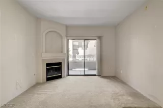 Photo #5: 2682501 Listing