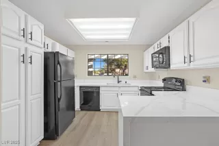 Photo #3: 2682508 Listing 