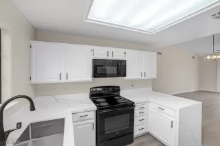 Photo #5: 2682508 Listing 