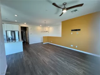 Photo #1: 2682563 Listing 
