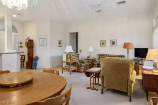 Photo #5: 2682594 Listing