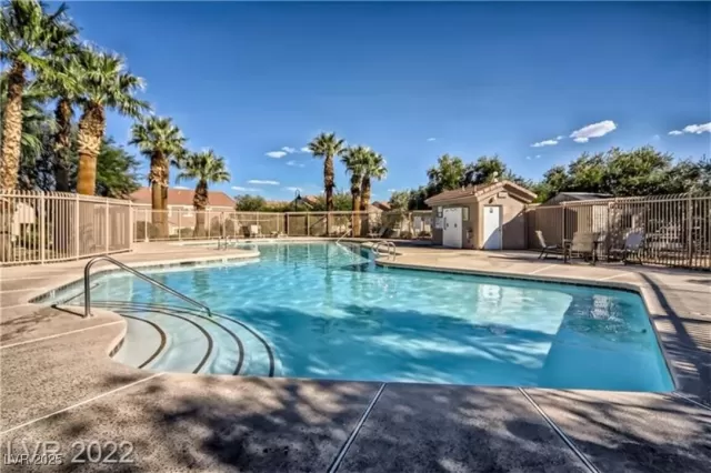 MLS: 2682703 Condo For Sale