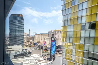 Photo #1: 2682752 Listing