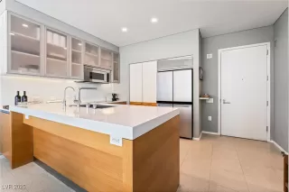 Photo #6: 2682752 Listing