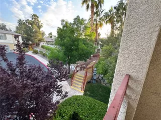 Photo #1: 2682762 Listing 