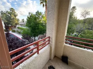 Photo #3: 2682762 Listing 