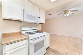 Photo #4: 2682774 Listing 