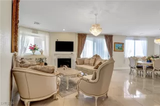 Photo #3: 2682780 Listing 