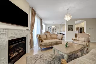 Photo #5: 2682780 Listing 