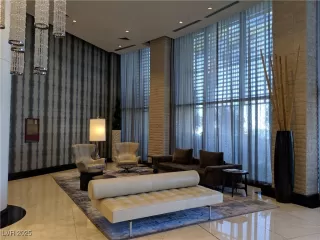 Photo #1: 2682801 Listing 