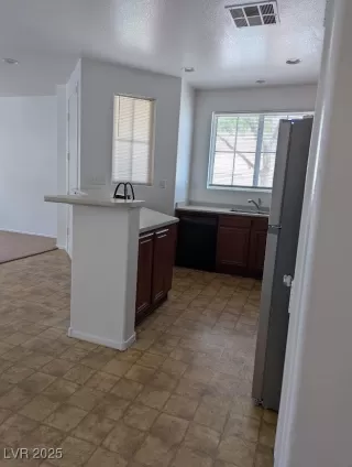 Photo #5: 2682808 Listing 