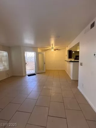 Photo #4: 2682829 Listing 