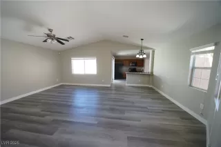 Photo #5: 2682833 Listing 