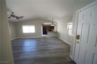 Photo #6: 2682833 Listing 
