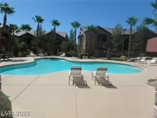Photo #6: 2682890 Listing 